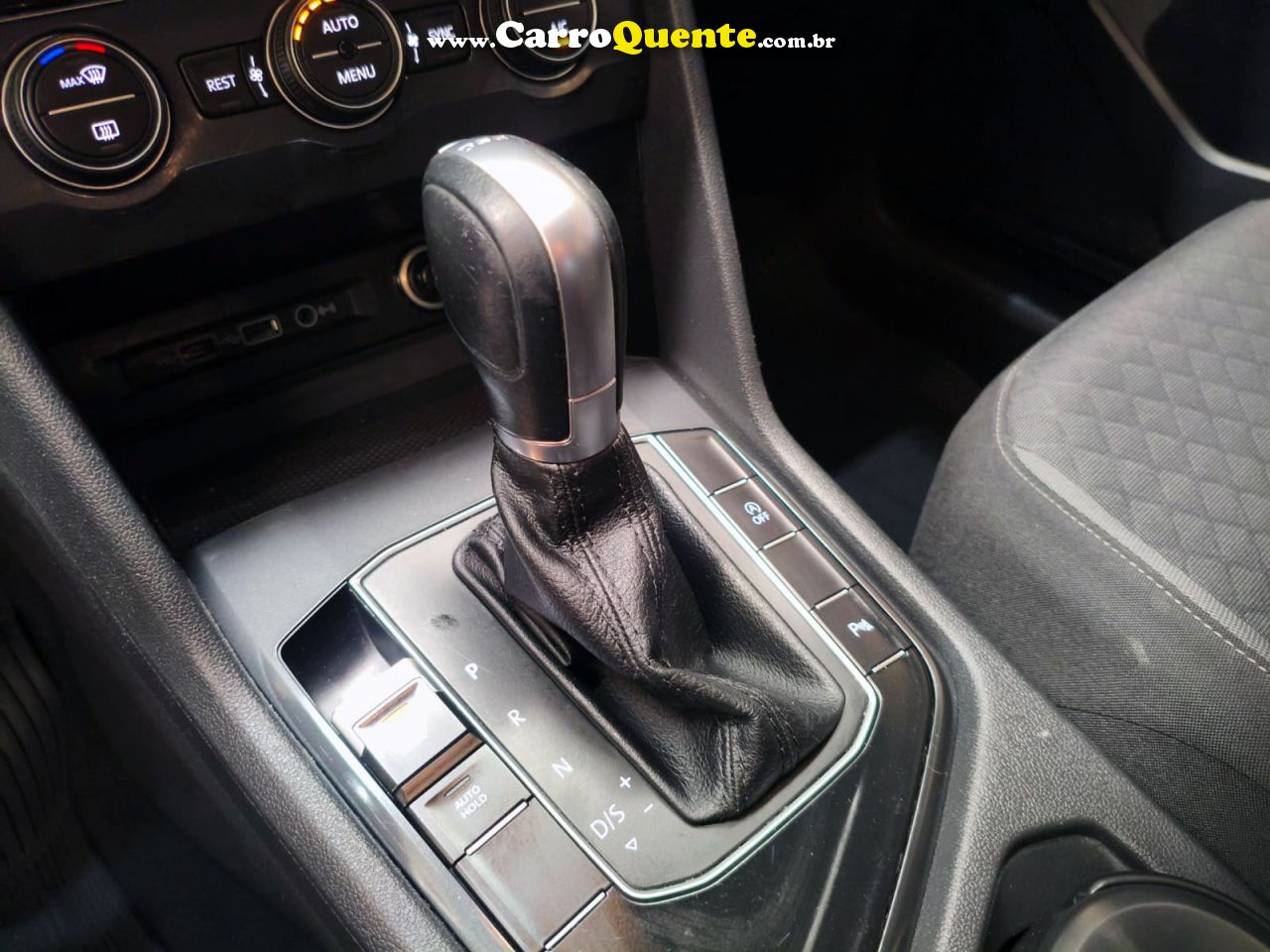 VOLKSWAGEN TIGUAN 1.4 250 TSI TOTAL ALLSPACE 2019 - Loja