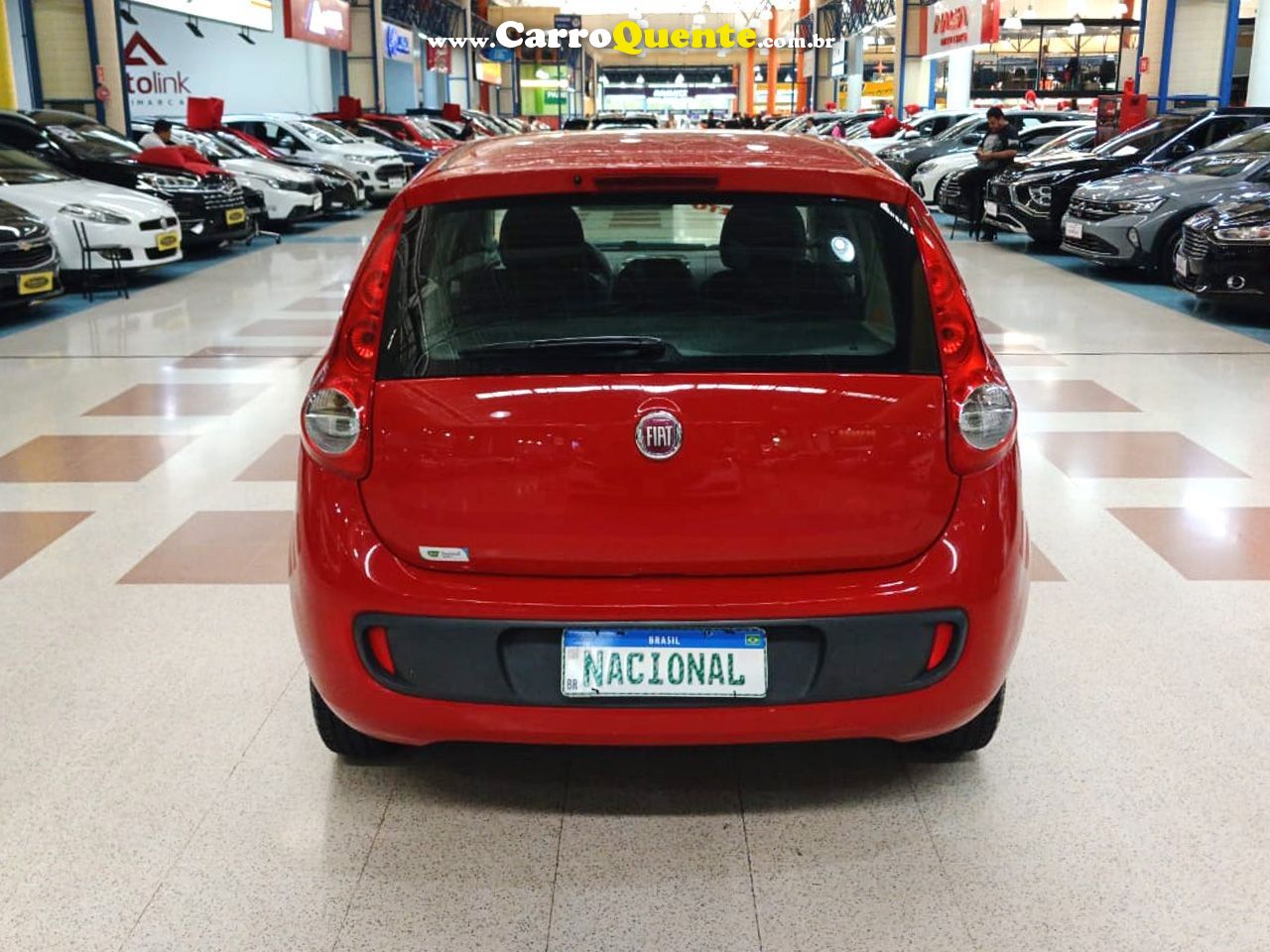 FIAT PALIO 1.4 MPI ATTRACTIVE 8V 2015 - Loja