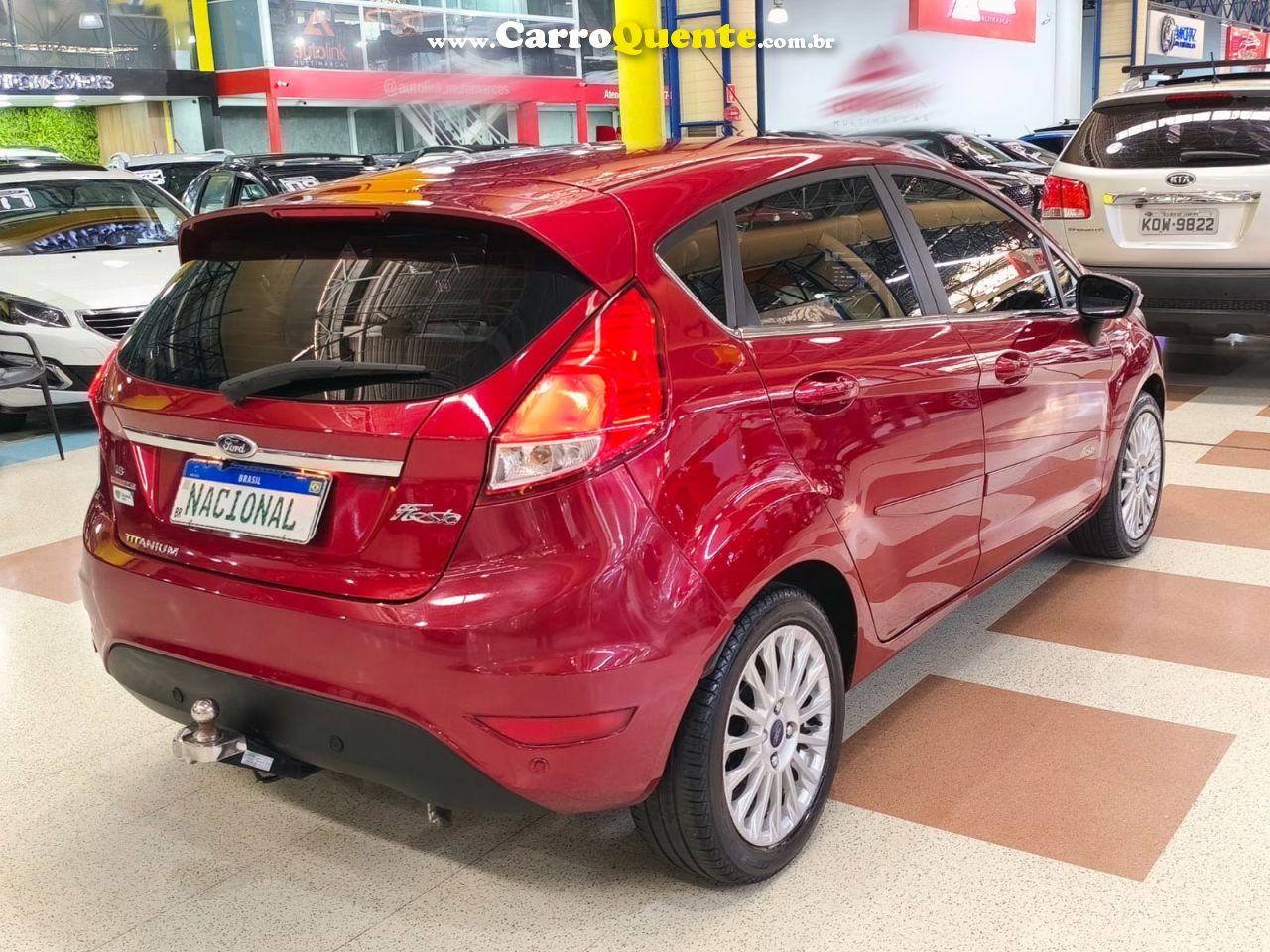 FORD FIESTA 1.6 TITANIUM HATCH 16V 2016 - Loja