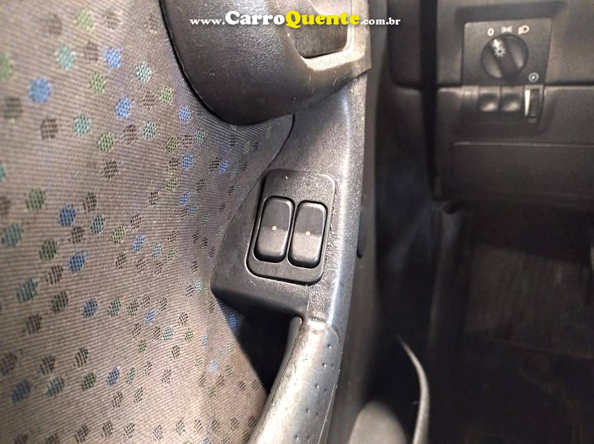 CHEVROLET CORSA 1.4 MPFI MAXX 8V 2011 - Loja