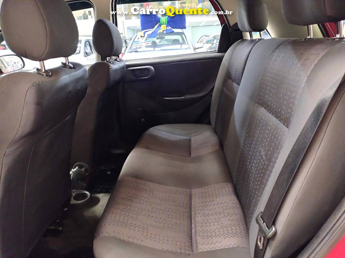 CHEVROLET CORSA 1.4 MPFI MAXX 8V 2011 - Loja