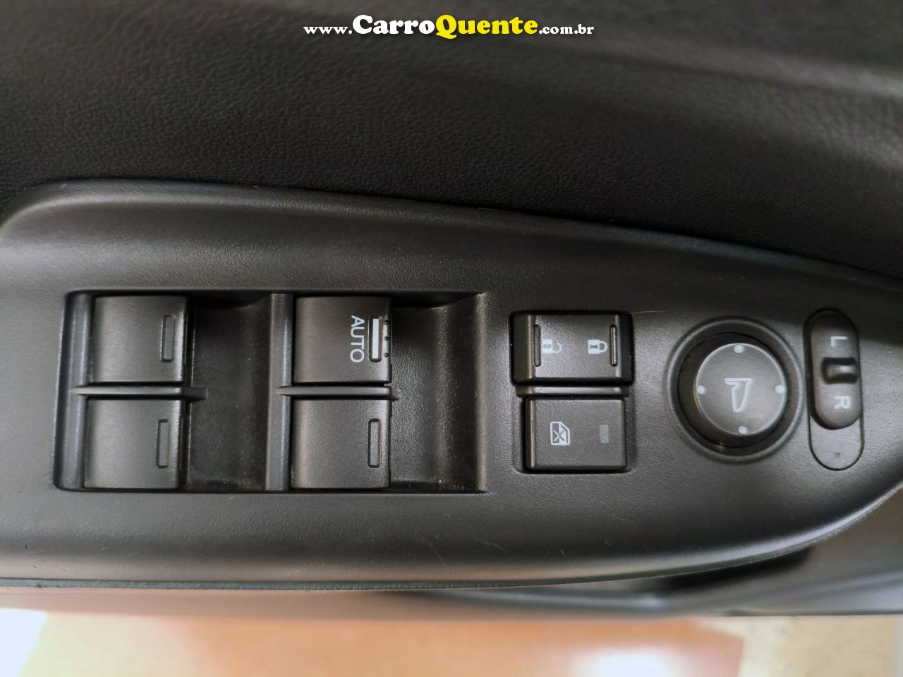 HONDA FIT 1.5 LX 16V 2017 - Loja