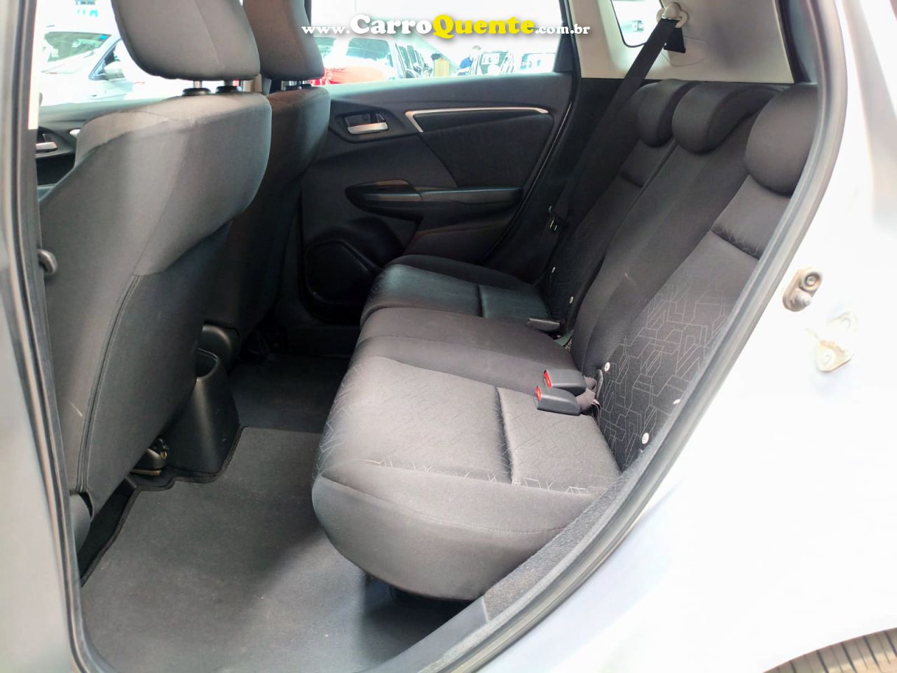 HONDA FIT 1.5 LX 16V 2017 - Loja