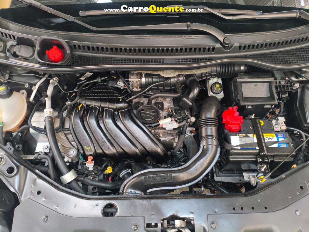 RENAULT CAPTUR 1.6 16V SCE INTENSE 2018 - Loja