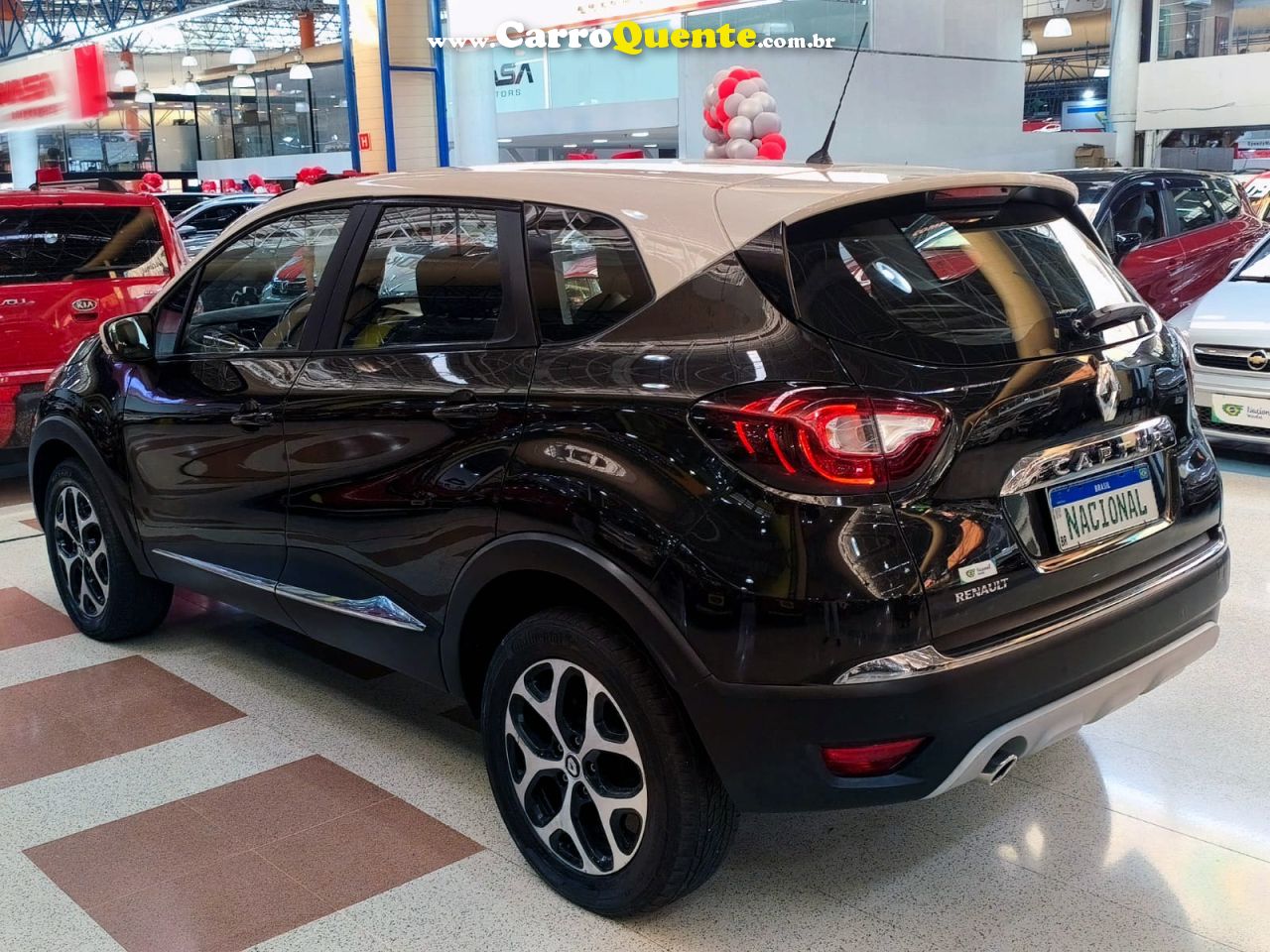 RENAULT CAPTUR 1.6 16V SCE INTENSE 2018 - Loja