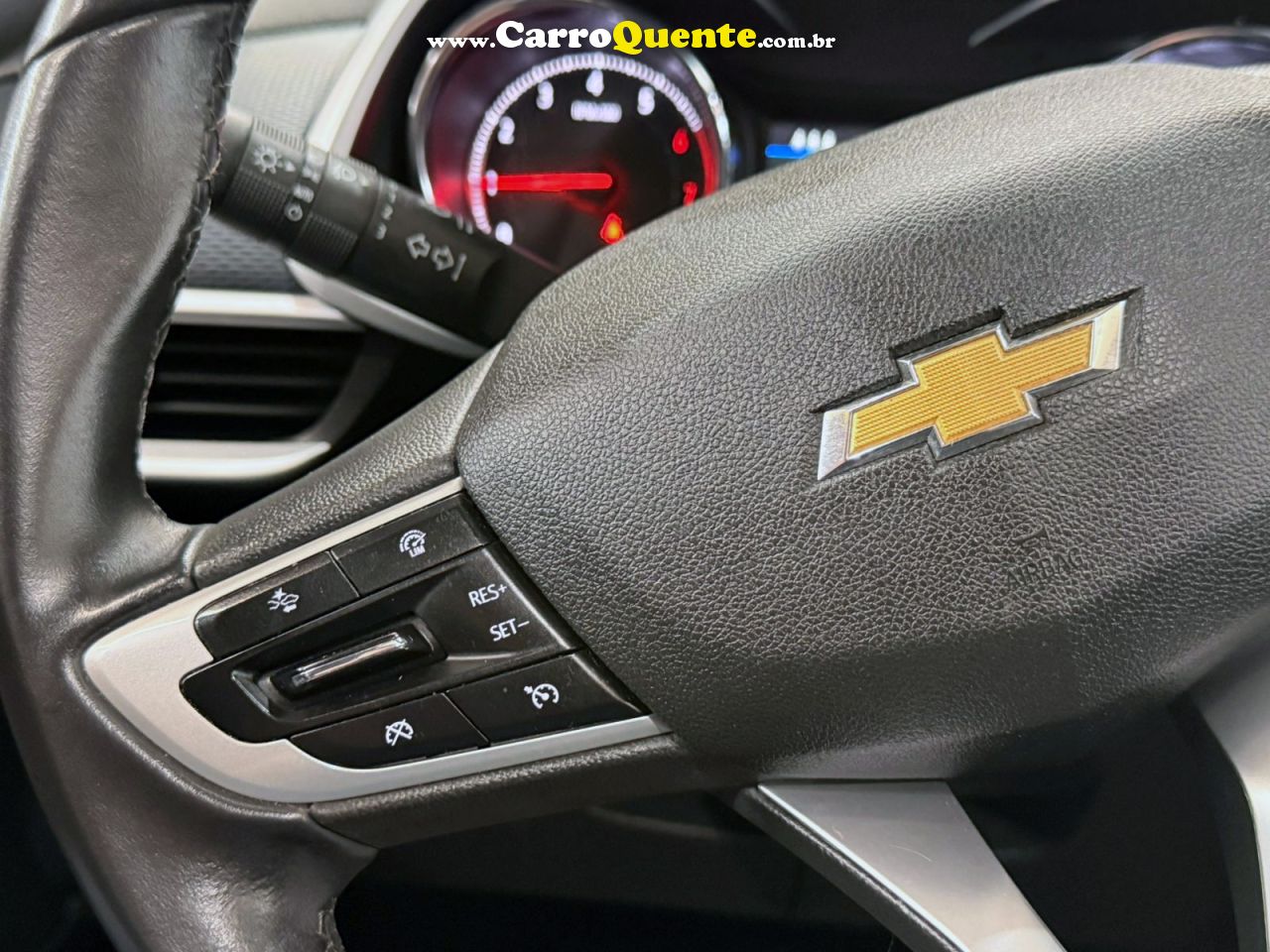 CHEVROLET TRACKER 1.2 TURBO PREMIER 2023 - Loja