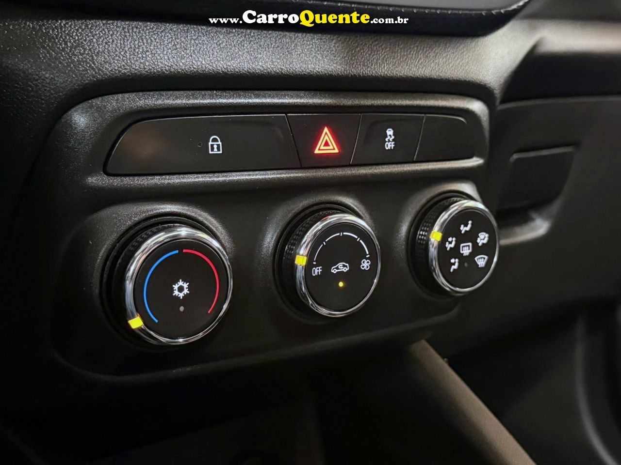 CHEVROLET TRACKER 1.2 TURBO PREMIER 2023 - Loja