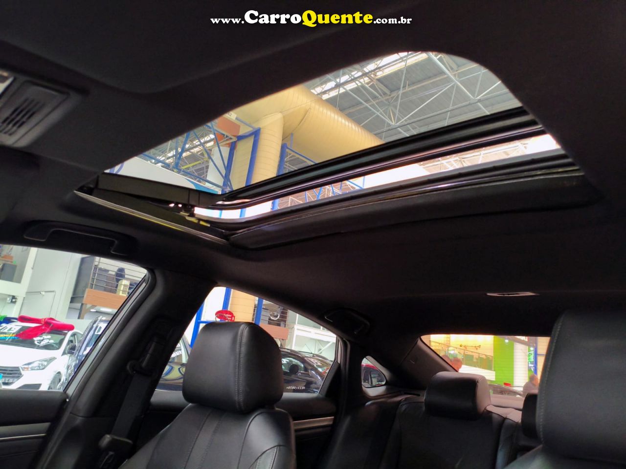 HONDA CIVIC 1.5 16V TURBO TOURING 2019 - Loja