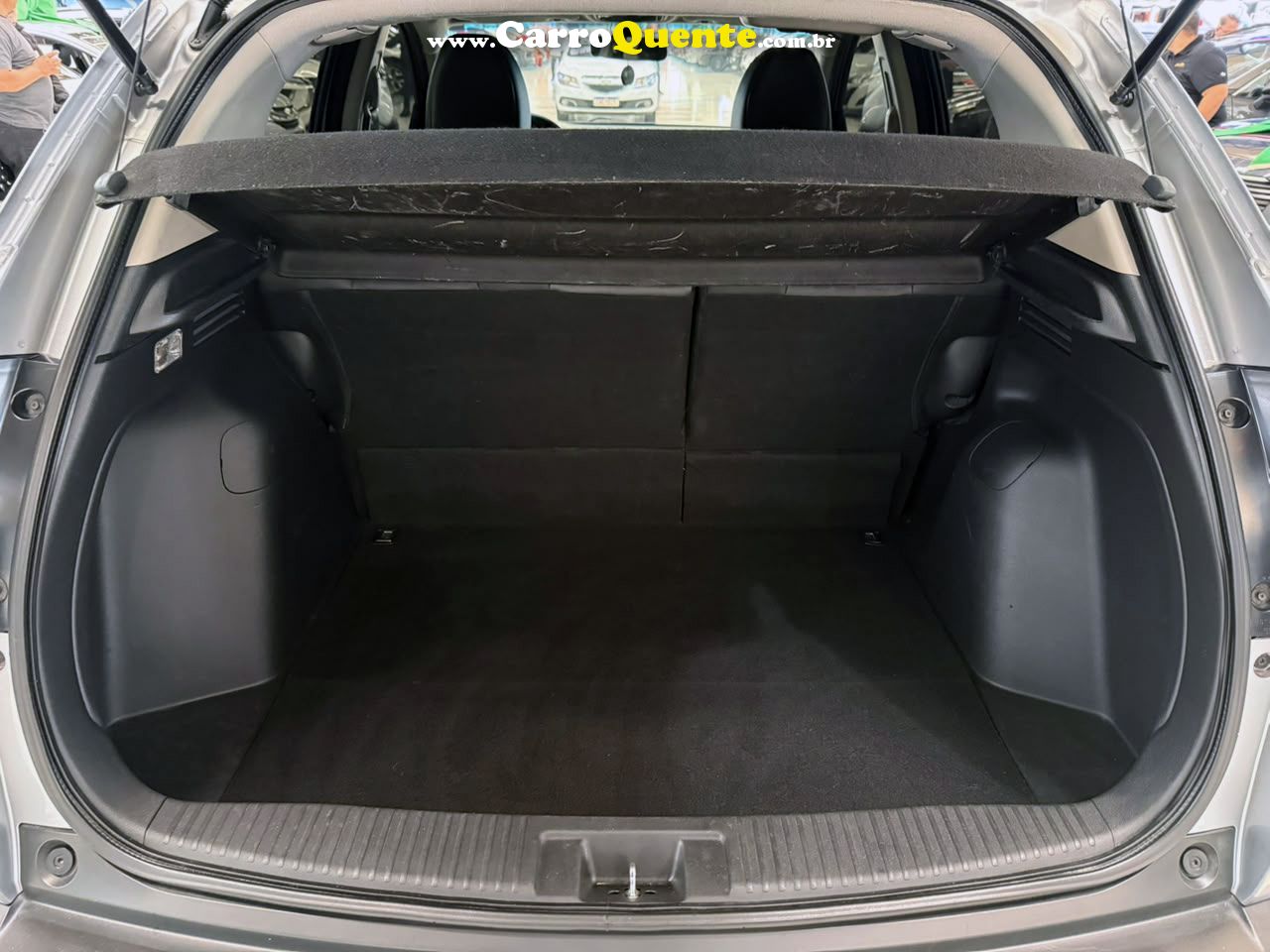 HONDA HR-V 1.8 16V EXL 2017 - Loja