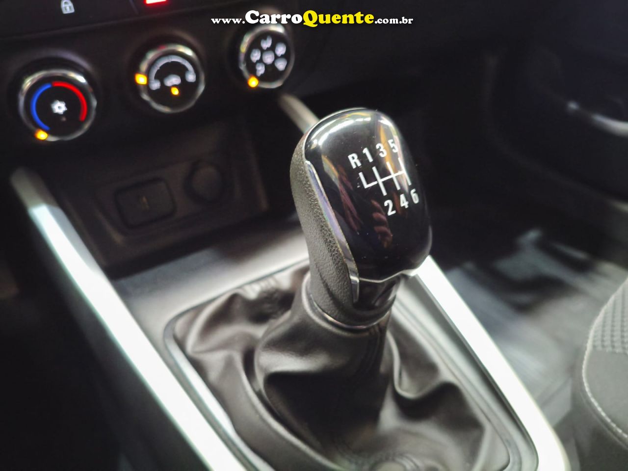 CHEVROLET ONIX 1.0 LT 2022 - Loja