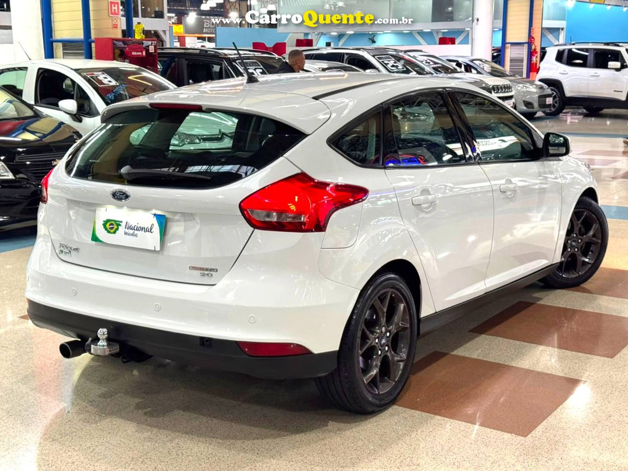 FORD FOCUS 2.0 SE 16V 2016 - Loja