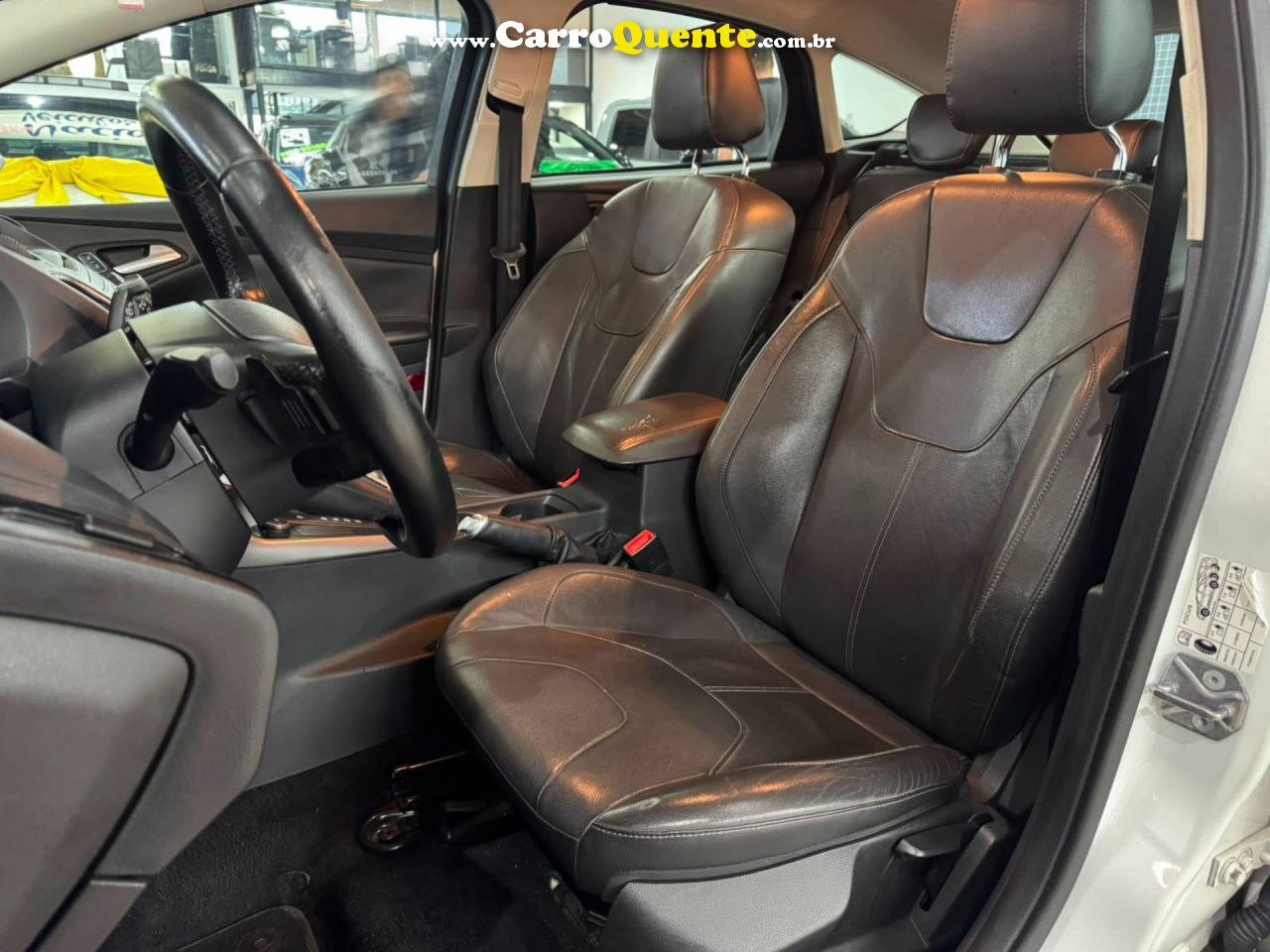 FORD FOCUS 2.0 SE 16V 2016 - Loja