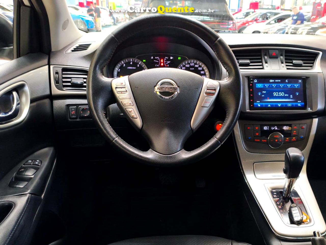 NISSAN SENTRA 2.0 SL 16V 2015 - Loja