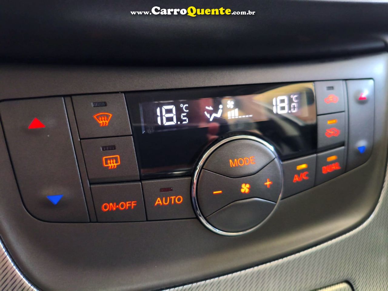 NISSAN SENTRA 2.0 SL 16V 2015 - Loja