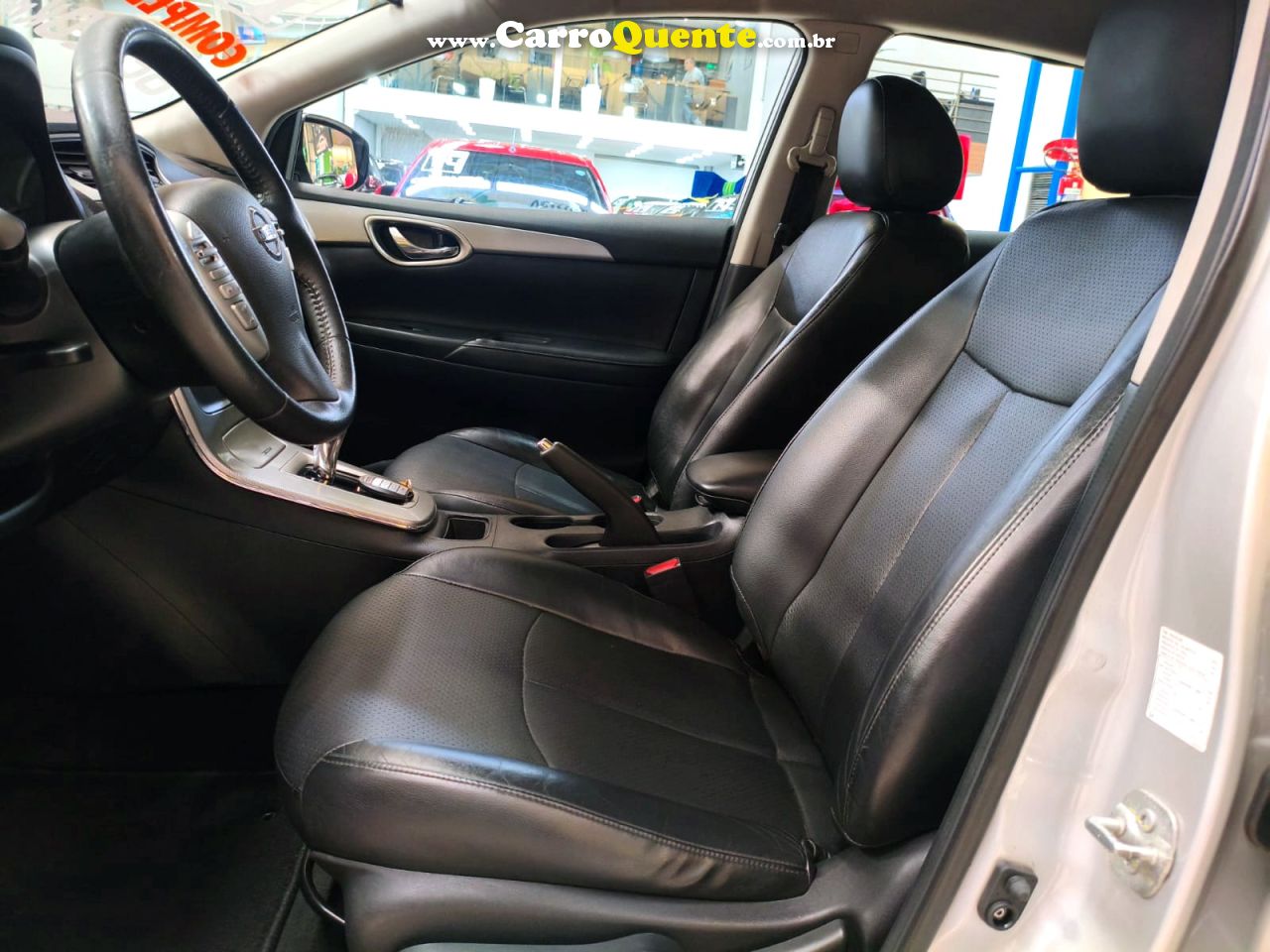 NISSAN SENTRA 2.0 SL 16V 2015 - Loja