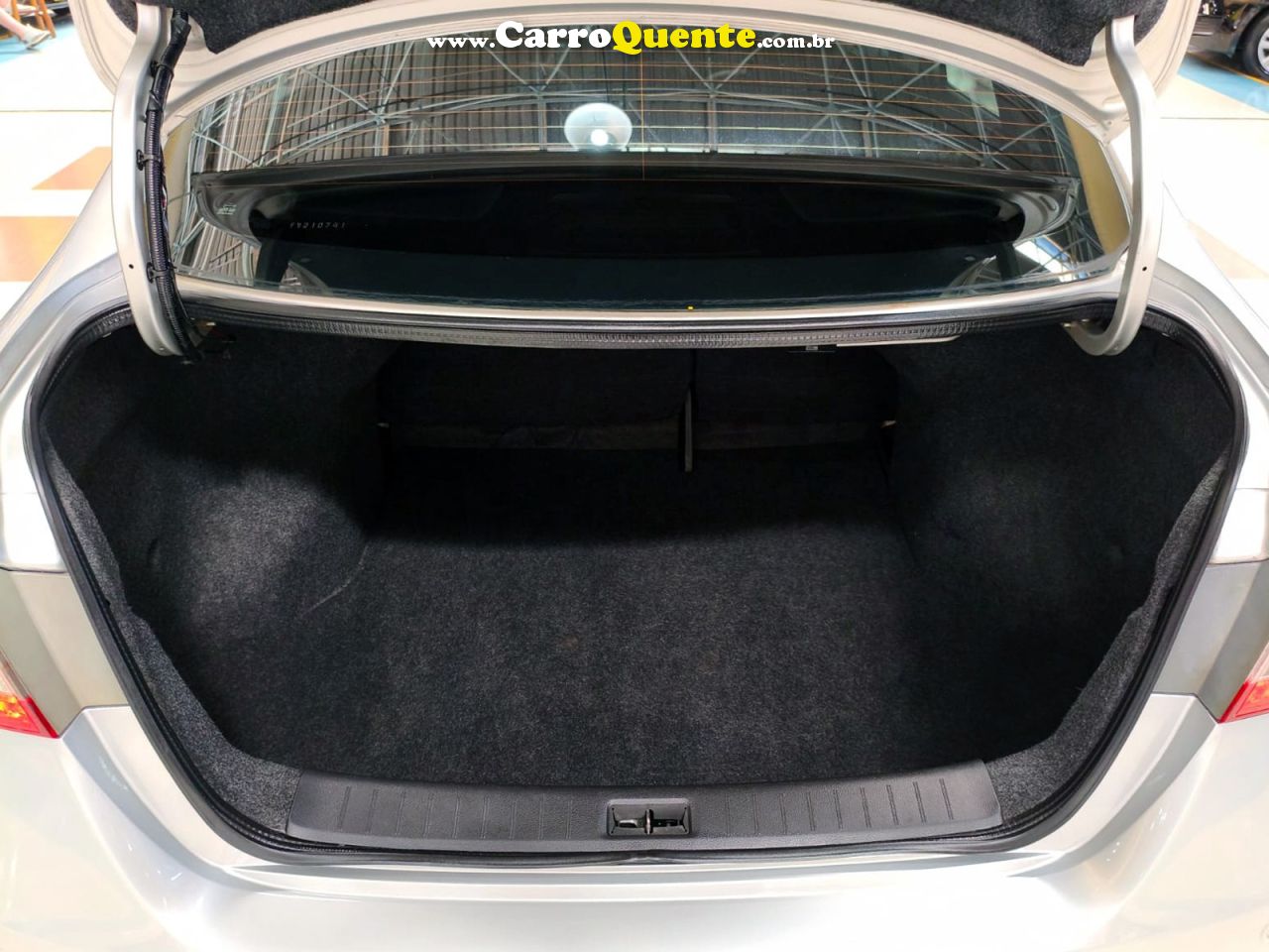 NISSAN SENTRA 2.0 SL 16V 2015 - Loja