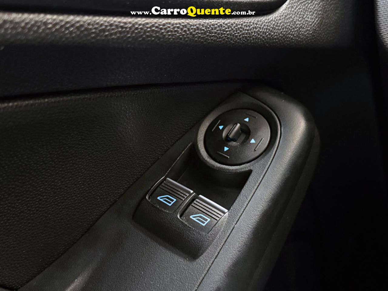 FORD FIESTA 1.6 TI-VCT SE STYLE 2019 - Loja