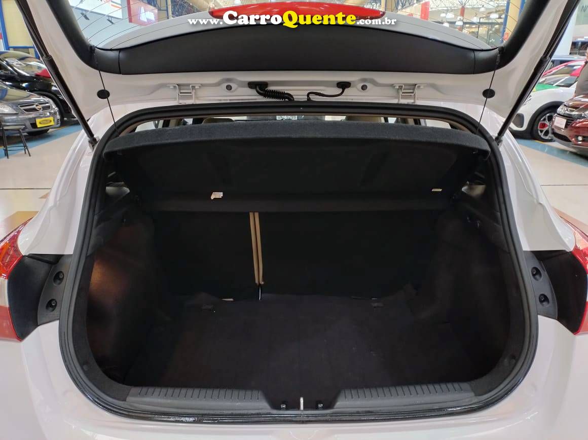 HYUNDAI I30 1.8 MPI 16V 2016 - Loja