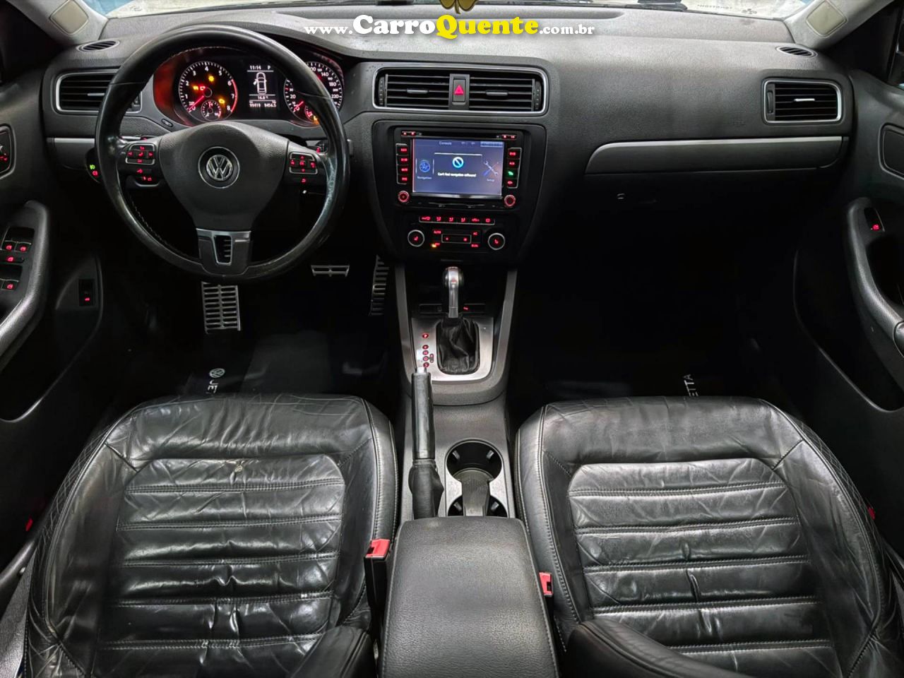 VOLKSWAGEN JETTA 2.0 TSI HIGHLINE 200CV 2011 - Loja