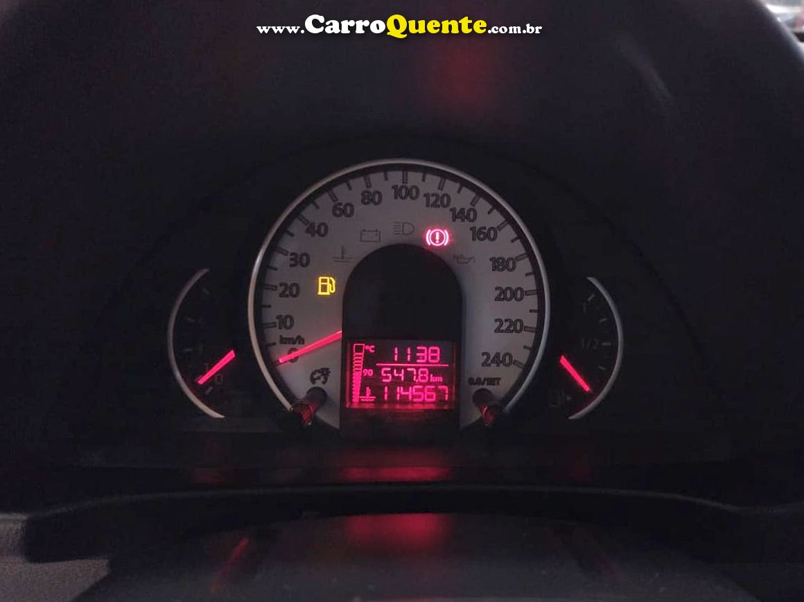 VOLKSWAGEN FOX 1.6 MI PLUS 8V 2010 - Loja