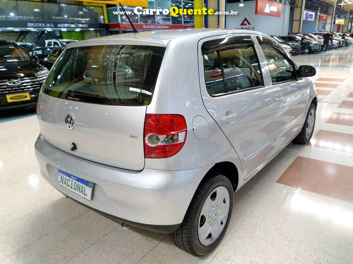 VOLKSWAGEN FOX 1.6 MI PLUS 8V 2010 - Loja
