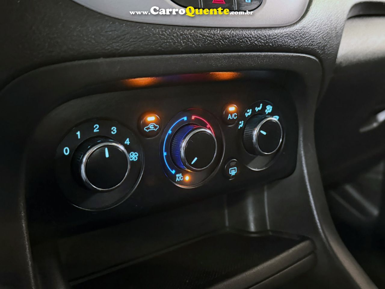 FORD KA 1.5 TI-VCT SE PLUS SEDAN 2020 - Loja
