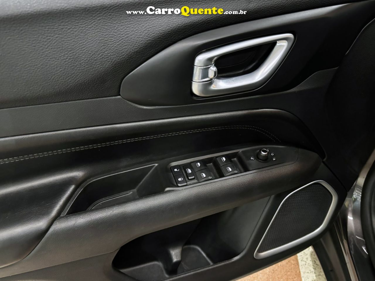 JEEP COMPASS 1.3 T270 TURBO LONGITUDE 2022 - Loja