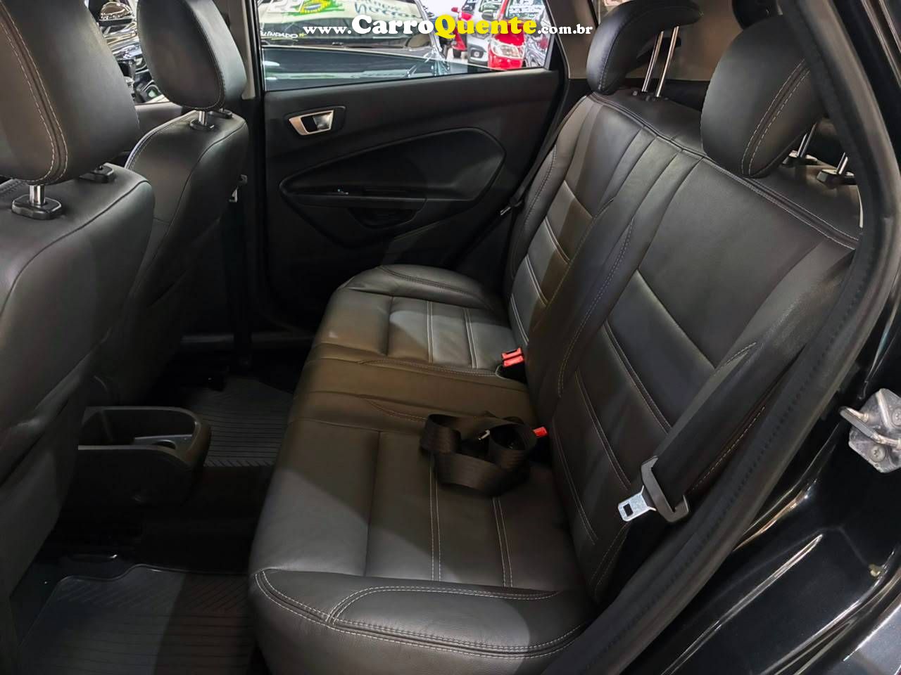 FORD FIESTA 1.6 SE HATCH 16V 2014 - Loja