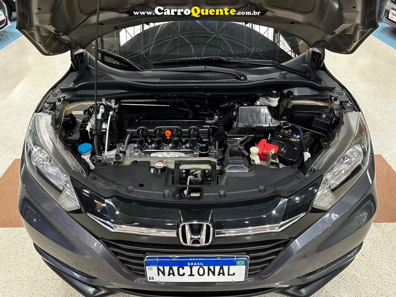 HONDA HR-V 1.8 16V EX 2016 - Loja