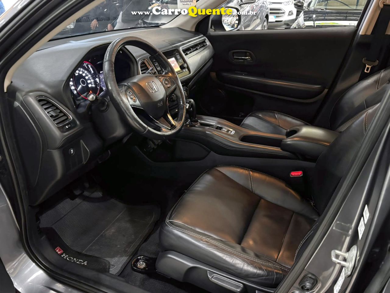 HONDA HR-V 1.8 16V EX 2016 - Loja