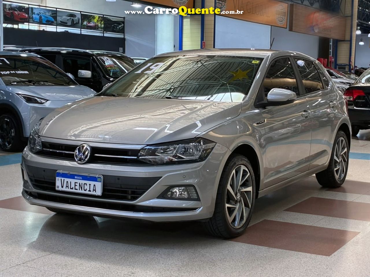 VOLKSWAGEN POLO 1.0 200 TSI HIGHLINE 2019 - Loja