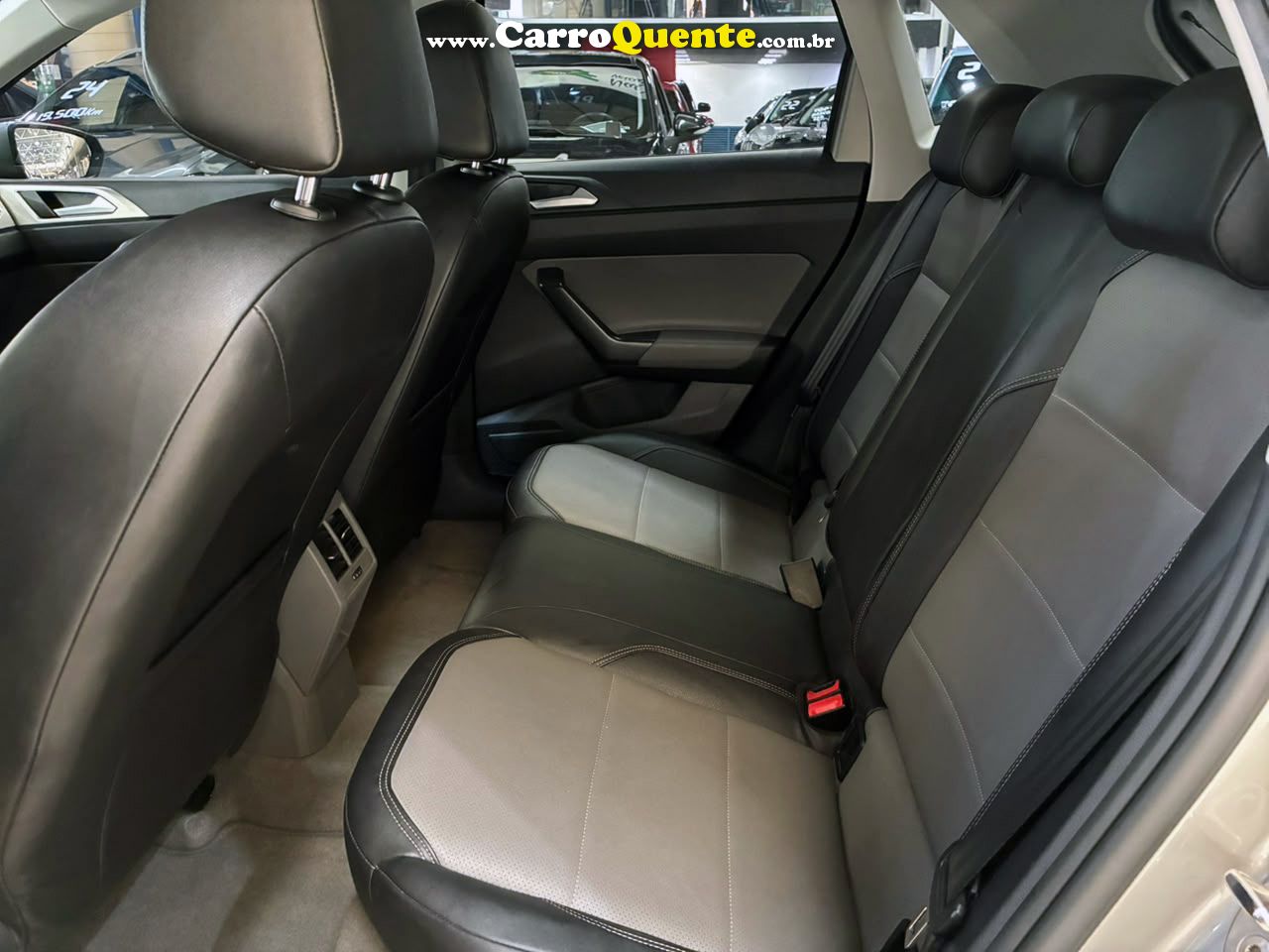 VOLKSWAGEN POLO 1.0 200 TSI HIGHLINE 2019 - Loja