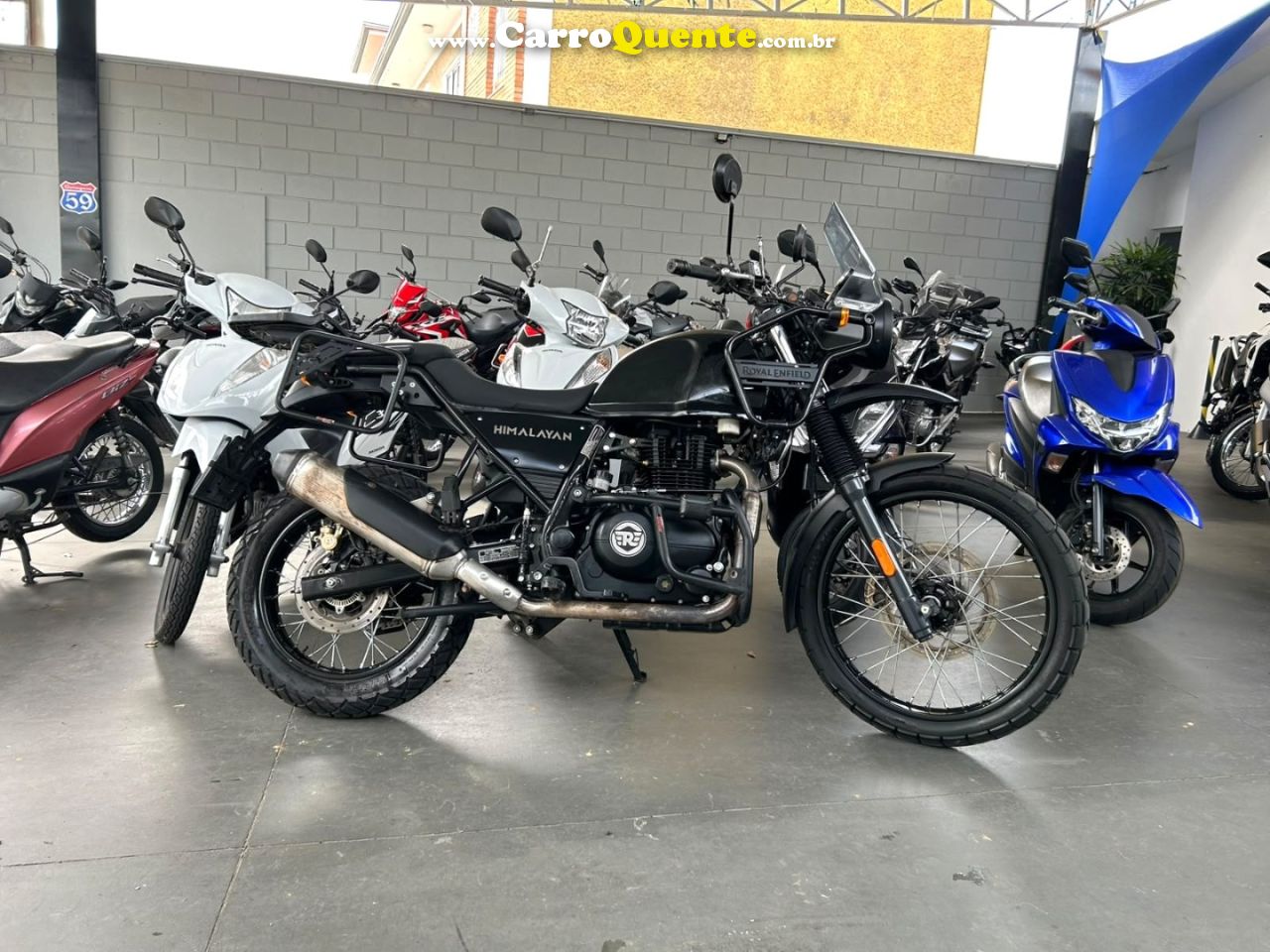ROYAL ENFIELD - HIMALAYAN 411 2023 Gasolina Manual - Loja