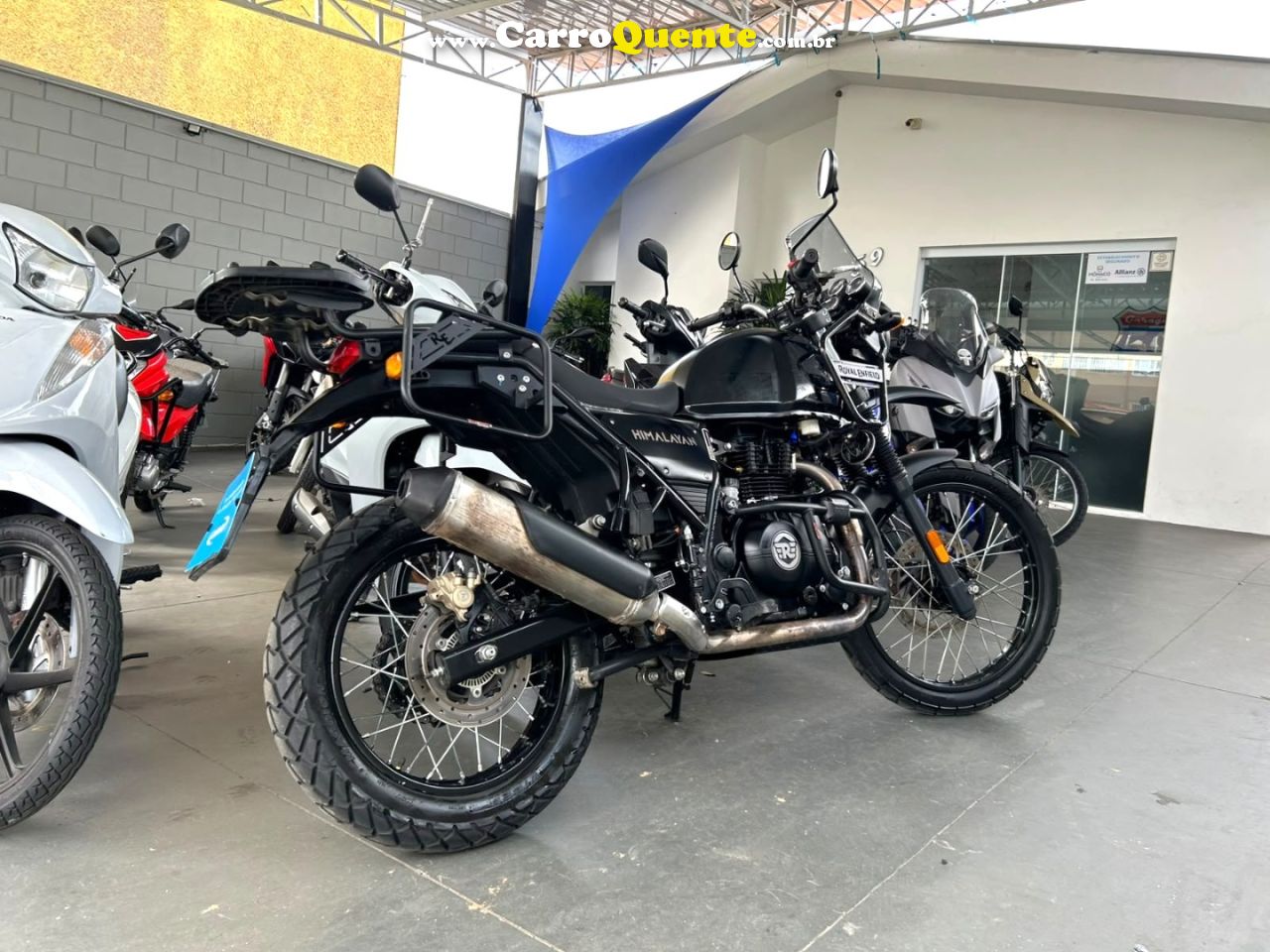 ROYAL ENFIELD - HIMALAYAN 411 2023 Gasolina Manual - Loja