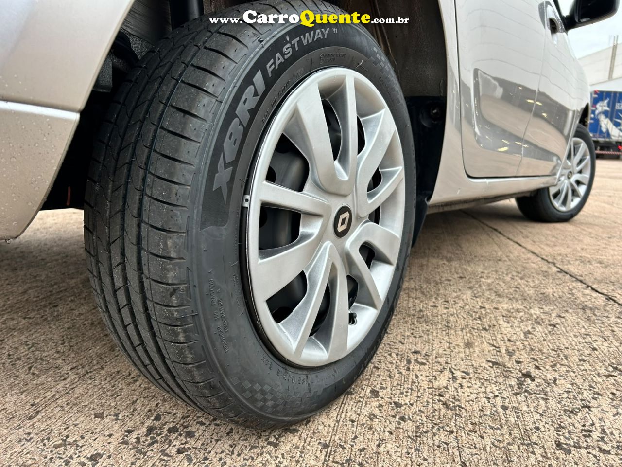 RENAULT SANDERO 1.0 12V SCE S EDITION 2023 - Loja