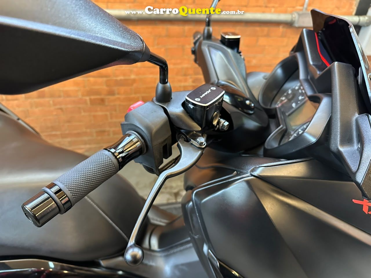 YAMAHA XMAX ABS 2021 - Loja