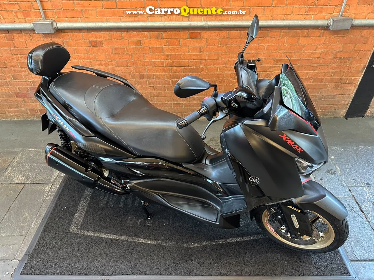 YAMAHA XMAX ABS 2021 - Loja