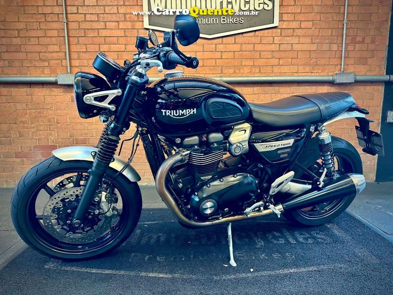TRIUMPH SPEED TWIN 2020 - Loja