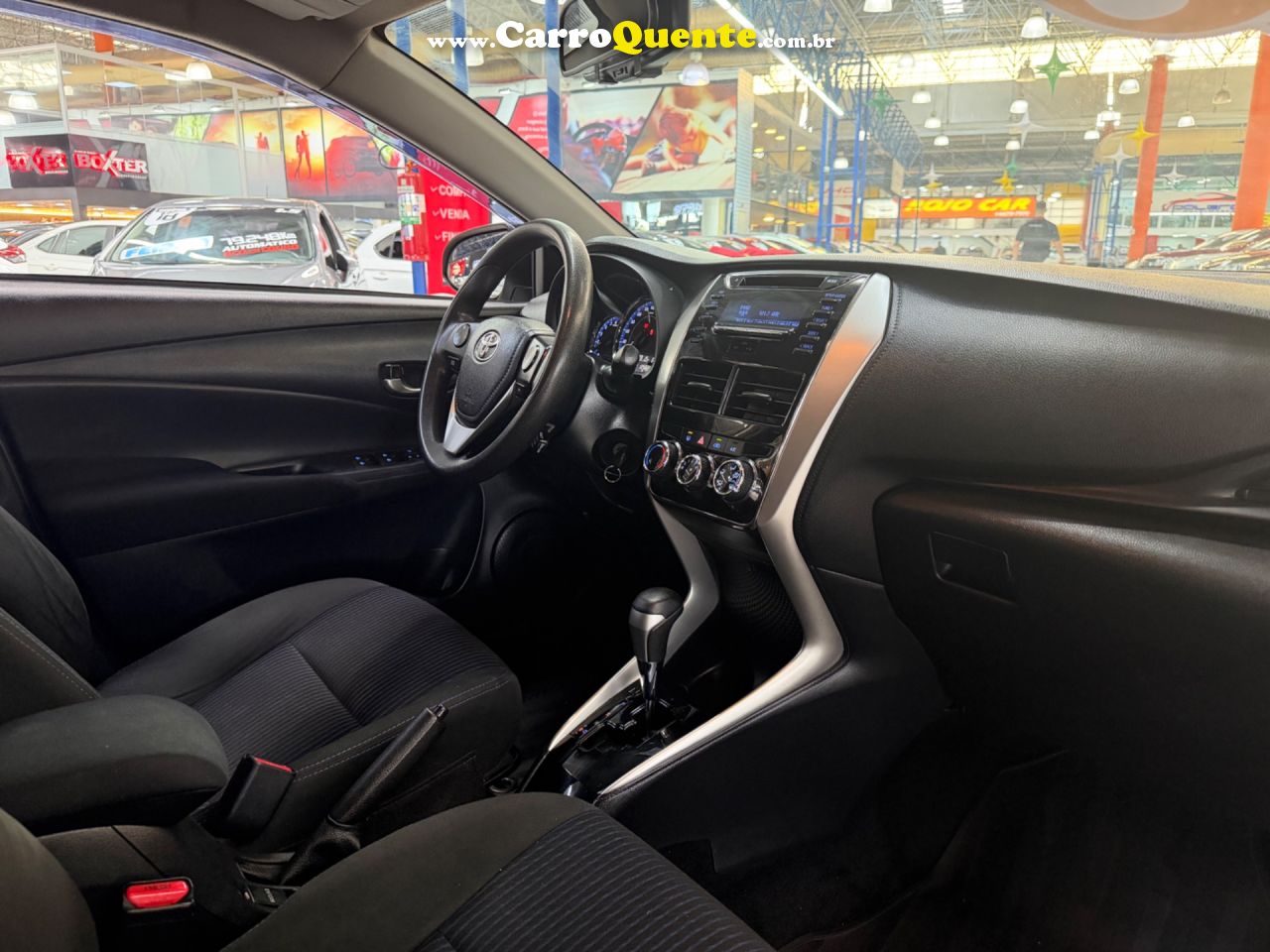 TOYOTA YARIS 1.5 16V SEDAN XL MULTIDRIVE 2019 - Loja