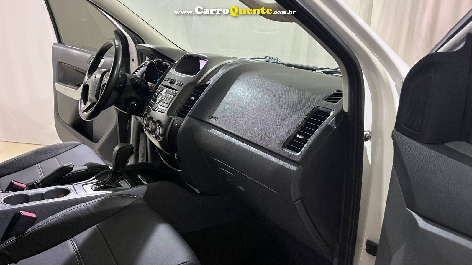FORD RANGER 3.2 LIMITED 4X4 CD 20V 2013 - Loja