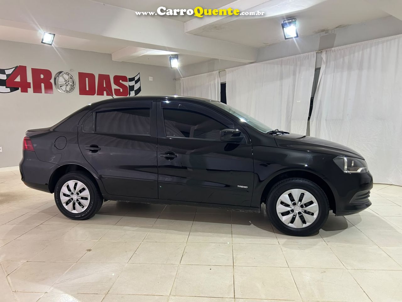 VOLKSWAGEN VOYAGE 1.0 MI CITY 8V 2013 - Loja