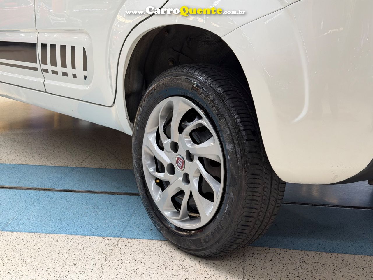 FIAT UNO 1.0 FIRE ATTRACTIVE 2020 - Loja