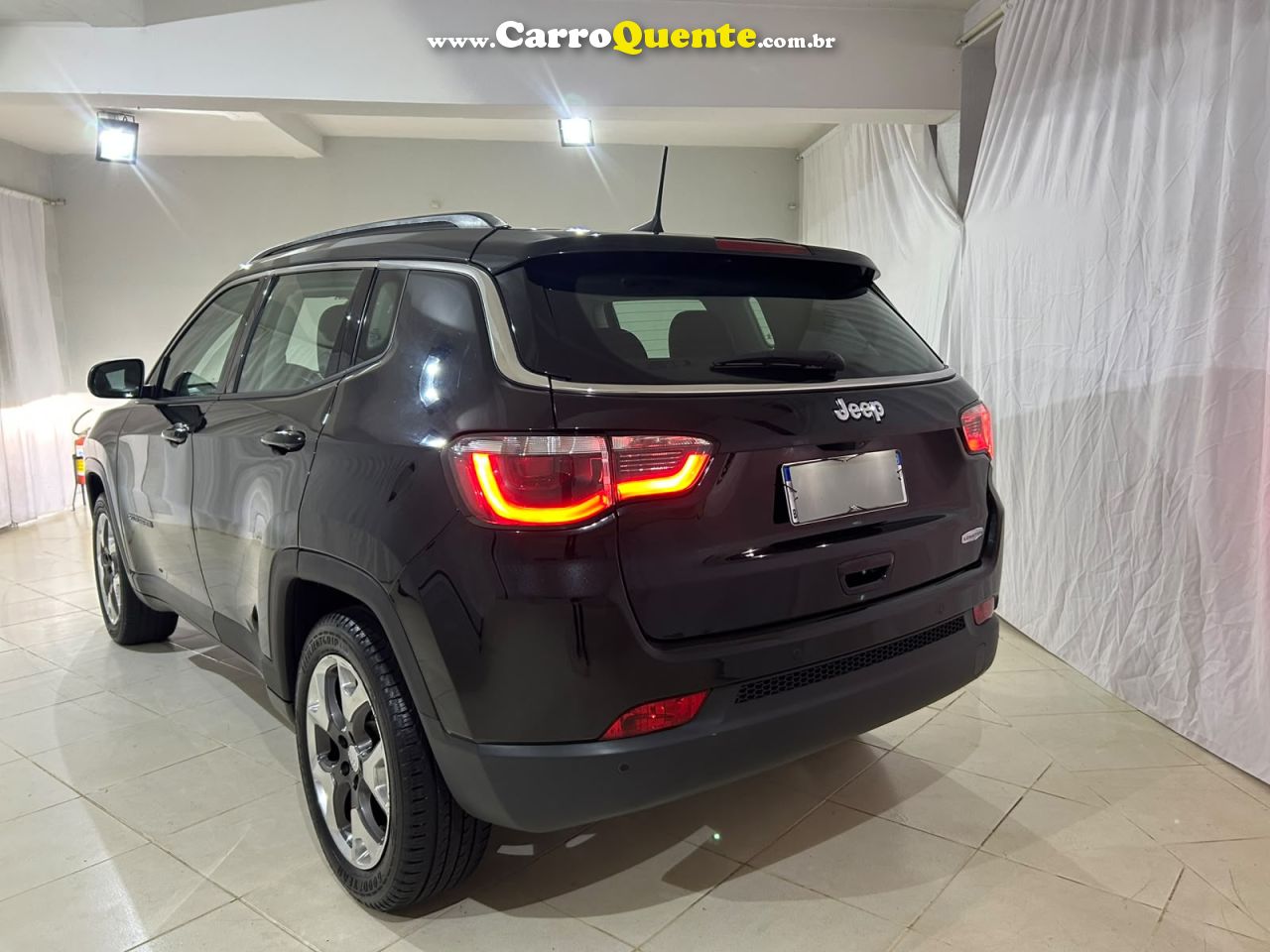 JEEP COMPASS 2.0 16V LONGITUDE 2019 - Loja