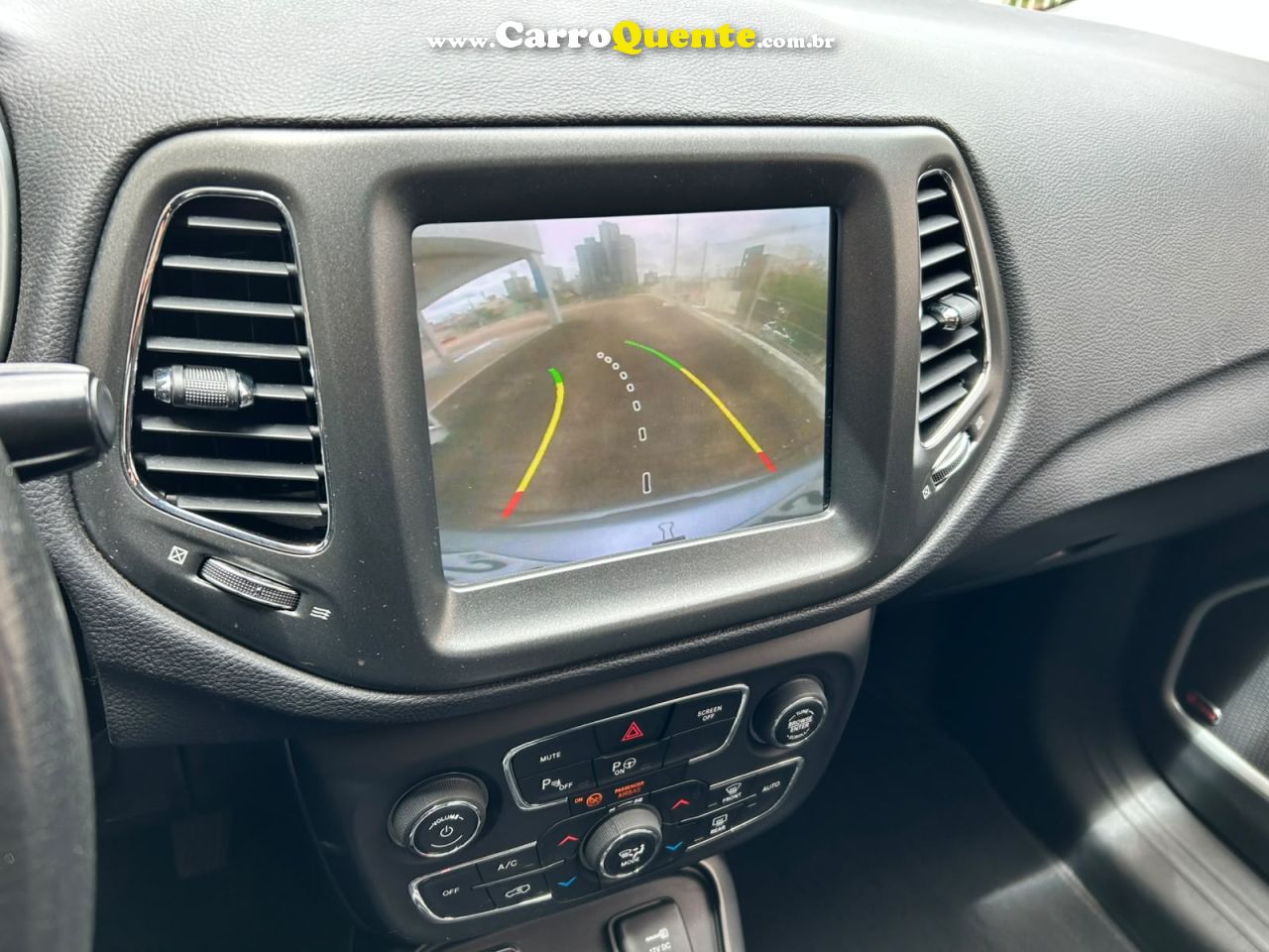 JEEP COMPASS 2.0 16V LONGITUDE 2020 - Loja