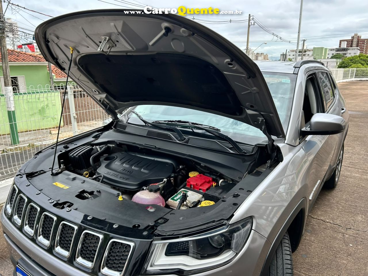 JEEP COMPASS 2.0 16V LONGITUDE 2020 - Loja