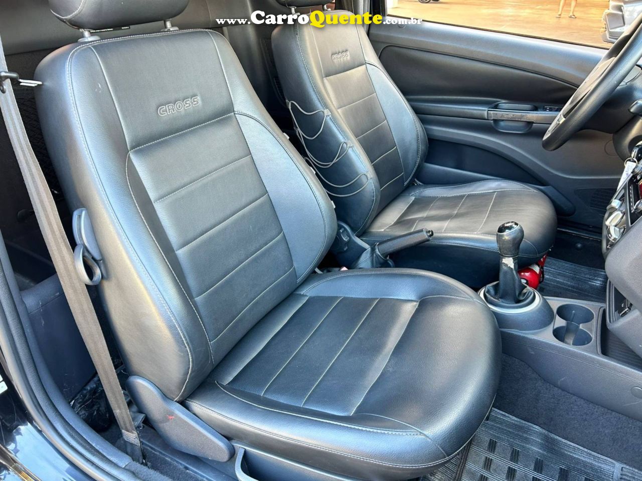 VOLKSWAGEN SAVEIRO 1.6 CROSS CE 8V 2014 - Loja