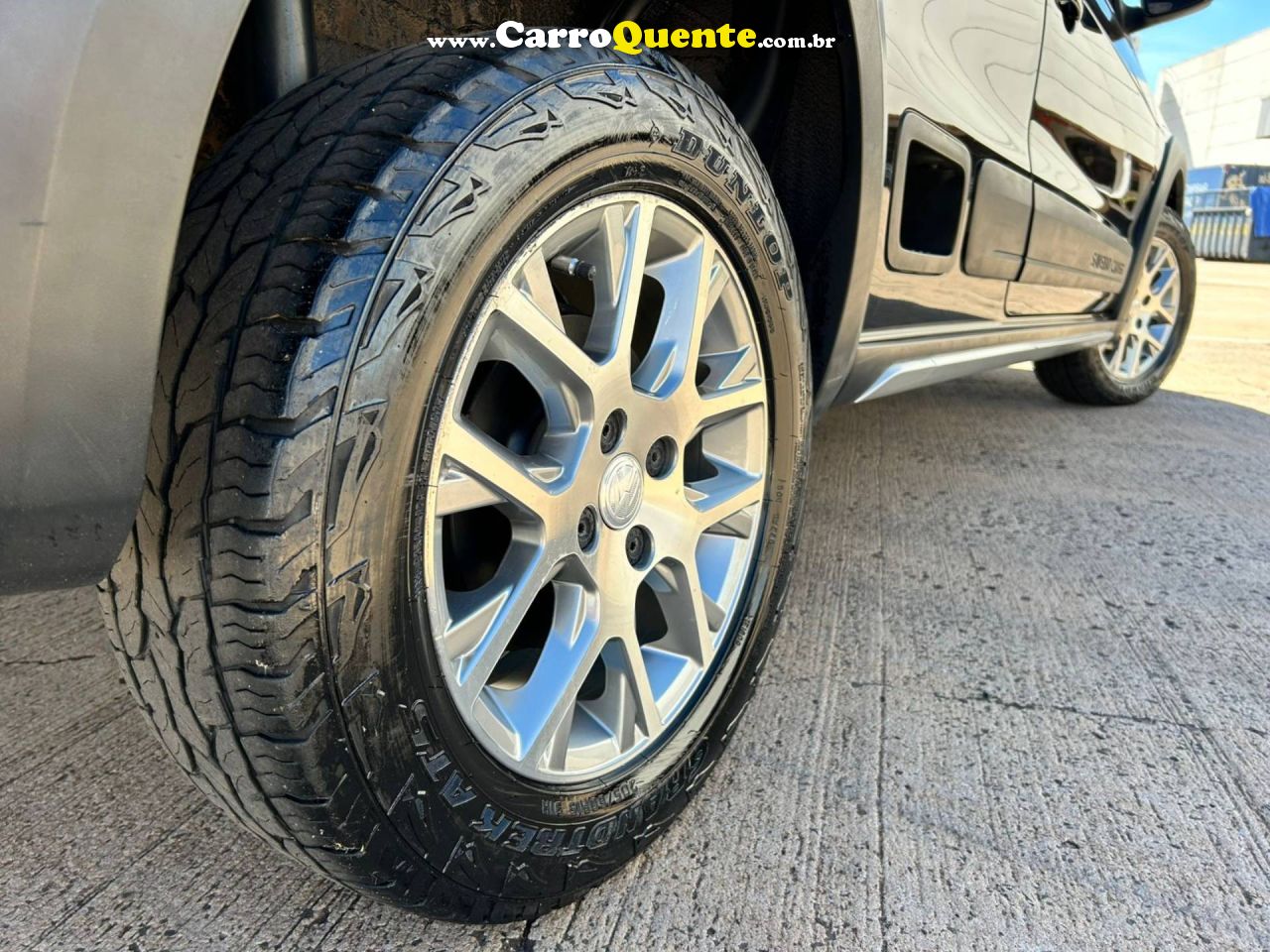 VOLKSWAGEN SAVEIRO 1.6 CROSS CE 8V 2014 - Loja