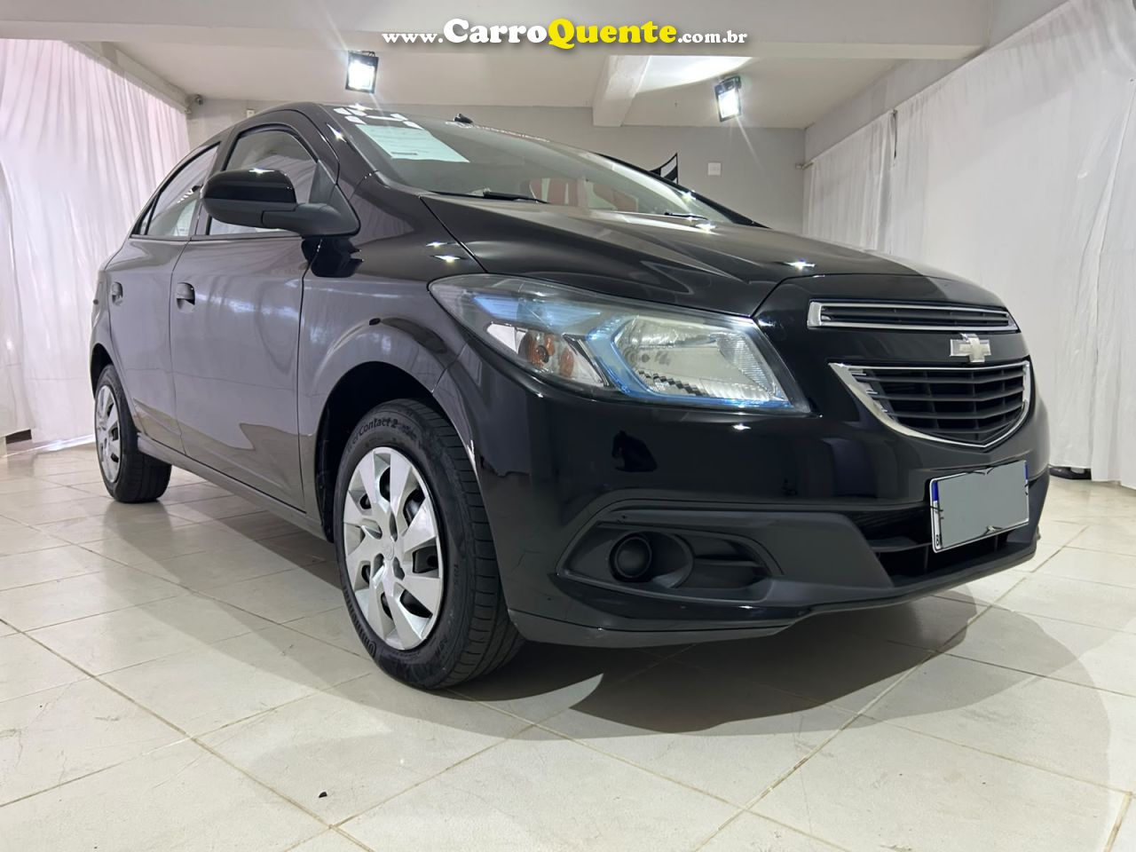 CHEVROLET ONIX 1.4 MPFI LT 8V 2014 - Loja