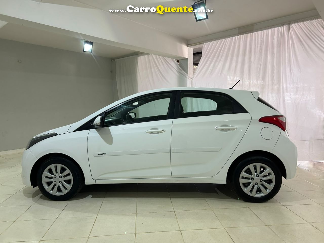HYUNDAI HB20 1.0 COMFORT STYLE 12V 2016 - Loja