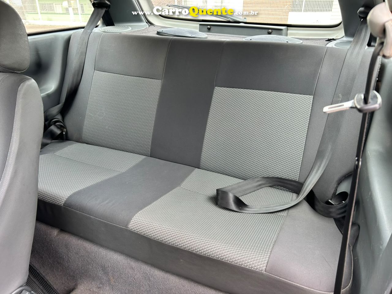 VOLKSWAGEN GOL 1.0 MI 8V G.IV 2012 - Loja